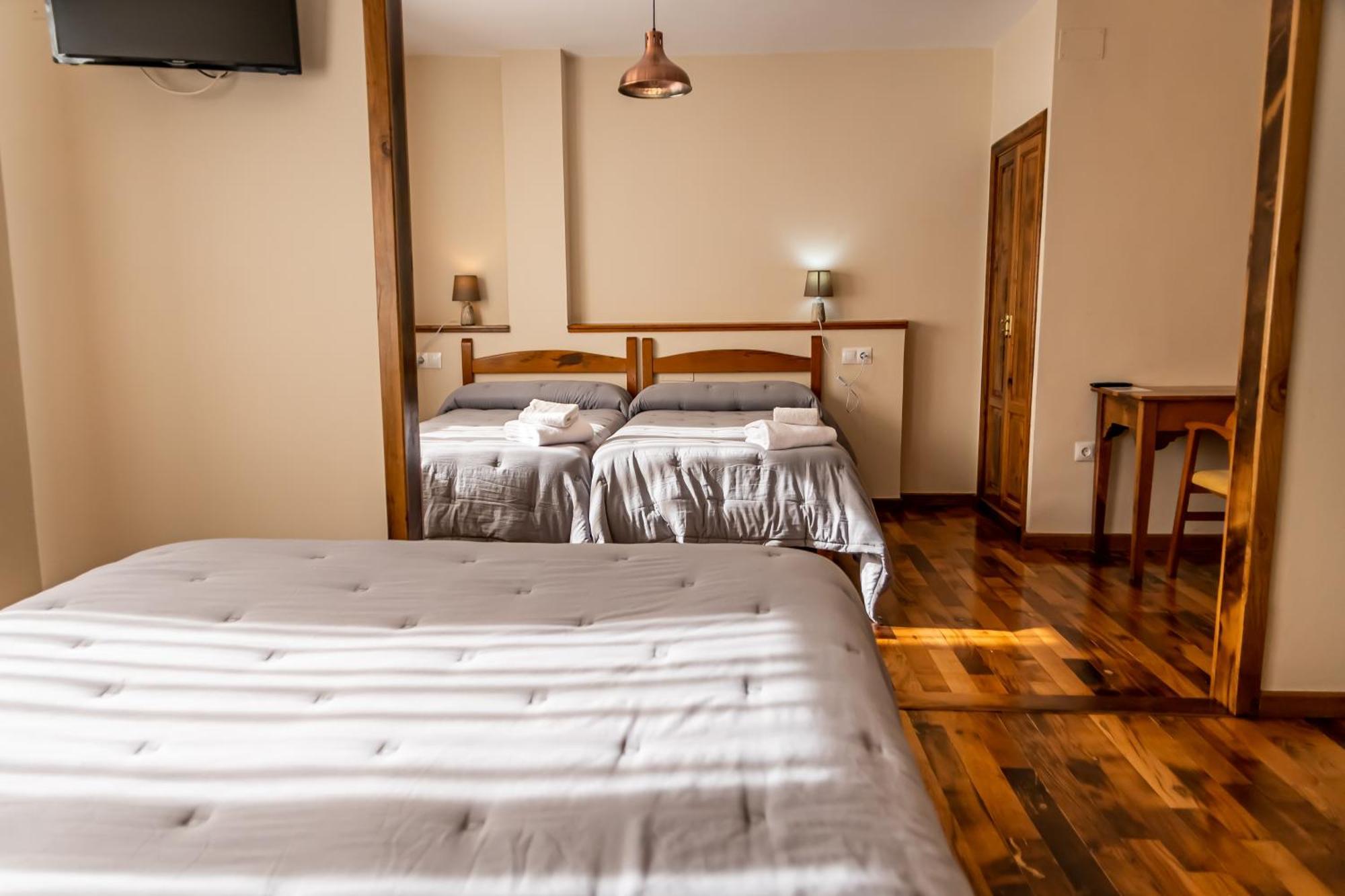 Hostal Restaurante Ventasierra Valdoré المظهر الخارجي الصورة