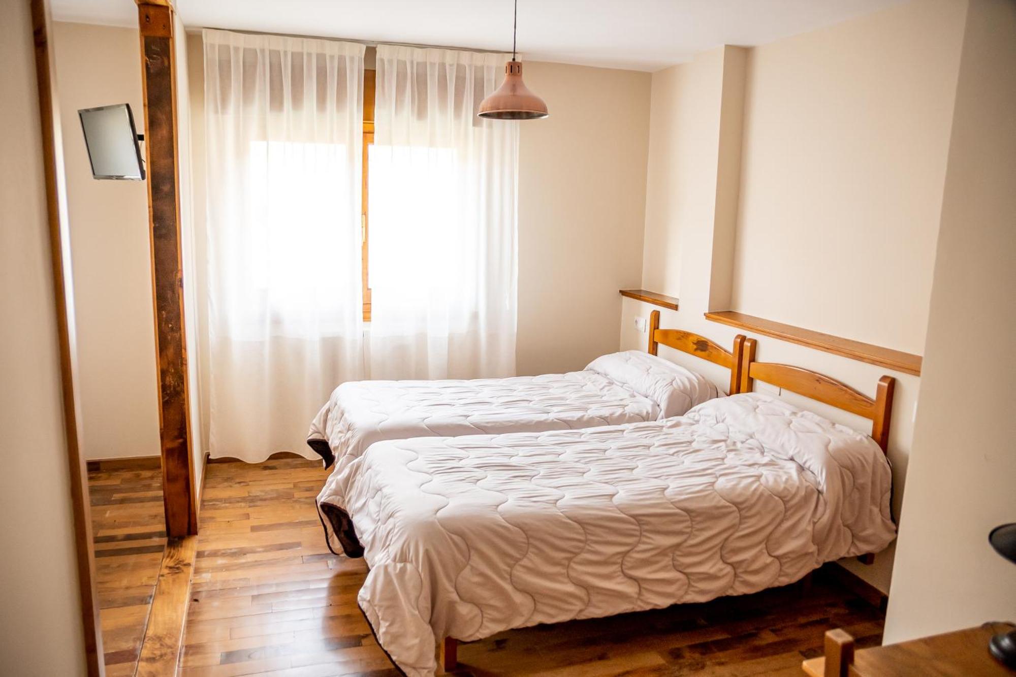 Hostal Restaurante Ventasierra Valdoré الغرفة الصورة